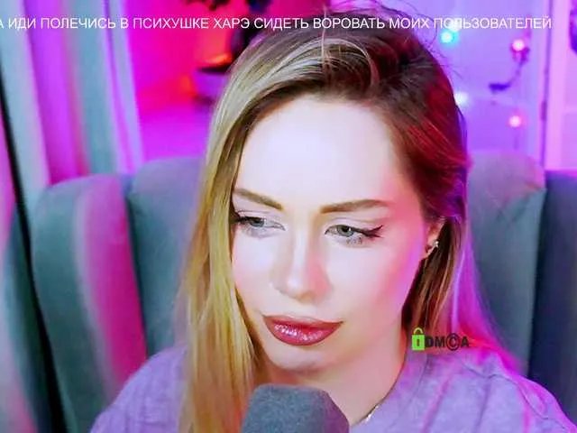 0------0 on BongaCams 