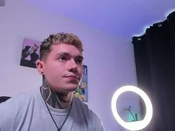 alan_rosee on Chaturbate 