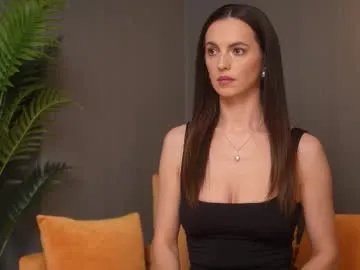 calliadesigner on Chaturbate 