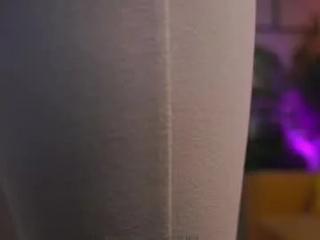 emma_land on Chaturbate 