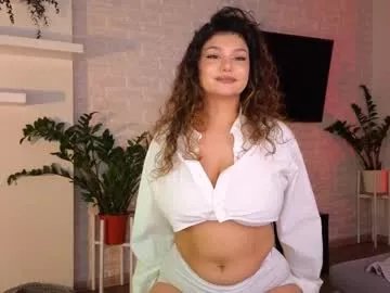 i_n_d_i_c_a on Chaturbate 