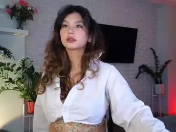 i_n_d_i_c_a on Chaturbate 