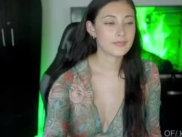 kellytesh on Chaturbate 