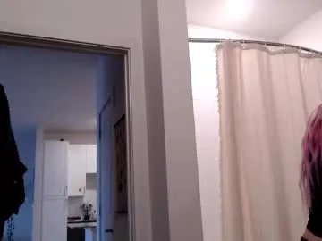 lilyyymonroee on Chaturbate 