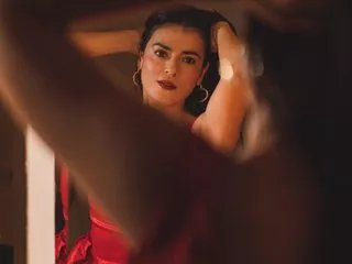 BellaClaiir on Streamate 